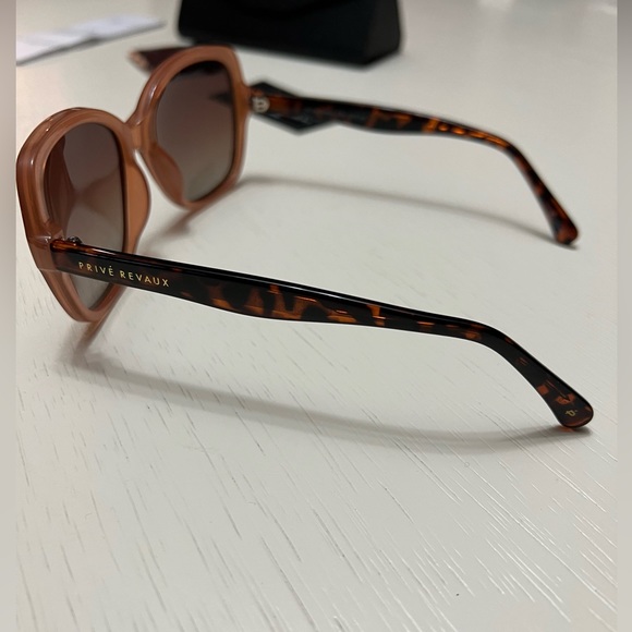Prive Revaux polarized To The Gables sunglasses - Picture 7 of 10